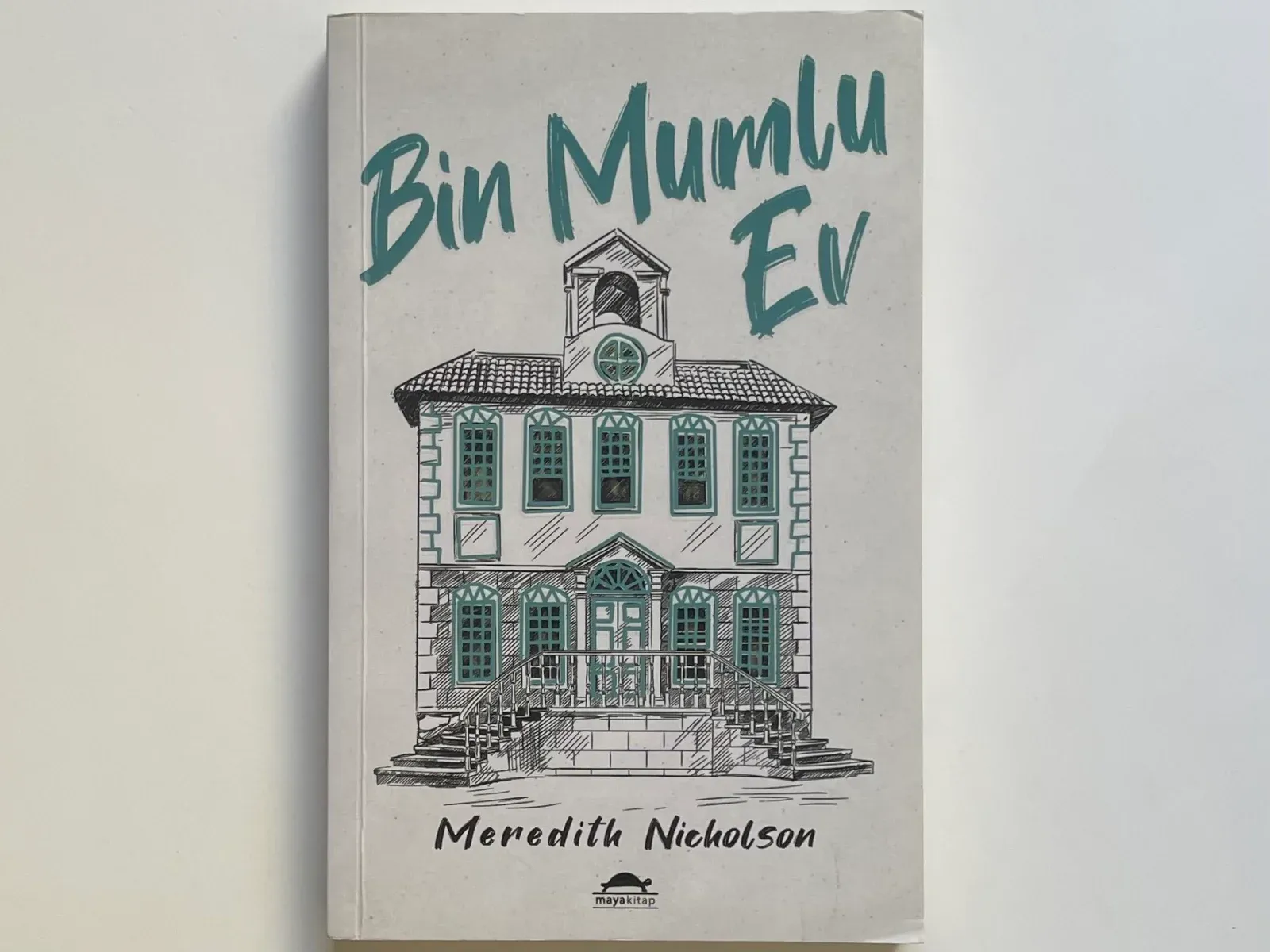 Bin Mumlu Ev
